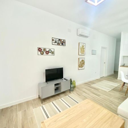Puente Praga Aparment Apartment Madrid Luaran gambar