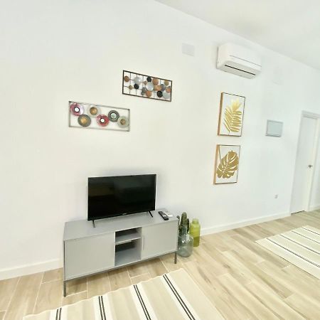 Puente Praga Aparment Apartment Madrid Luaran gambar