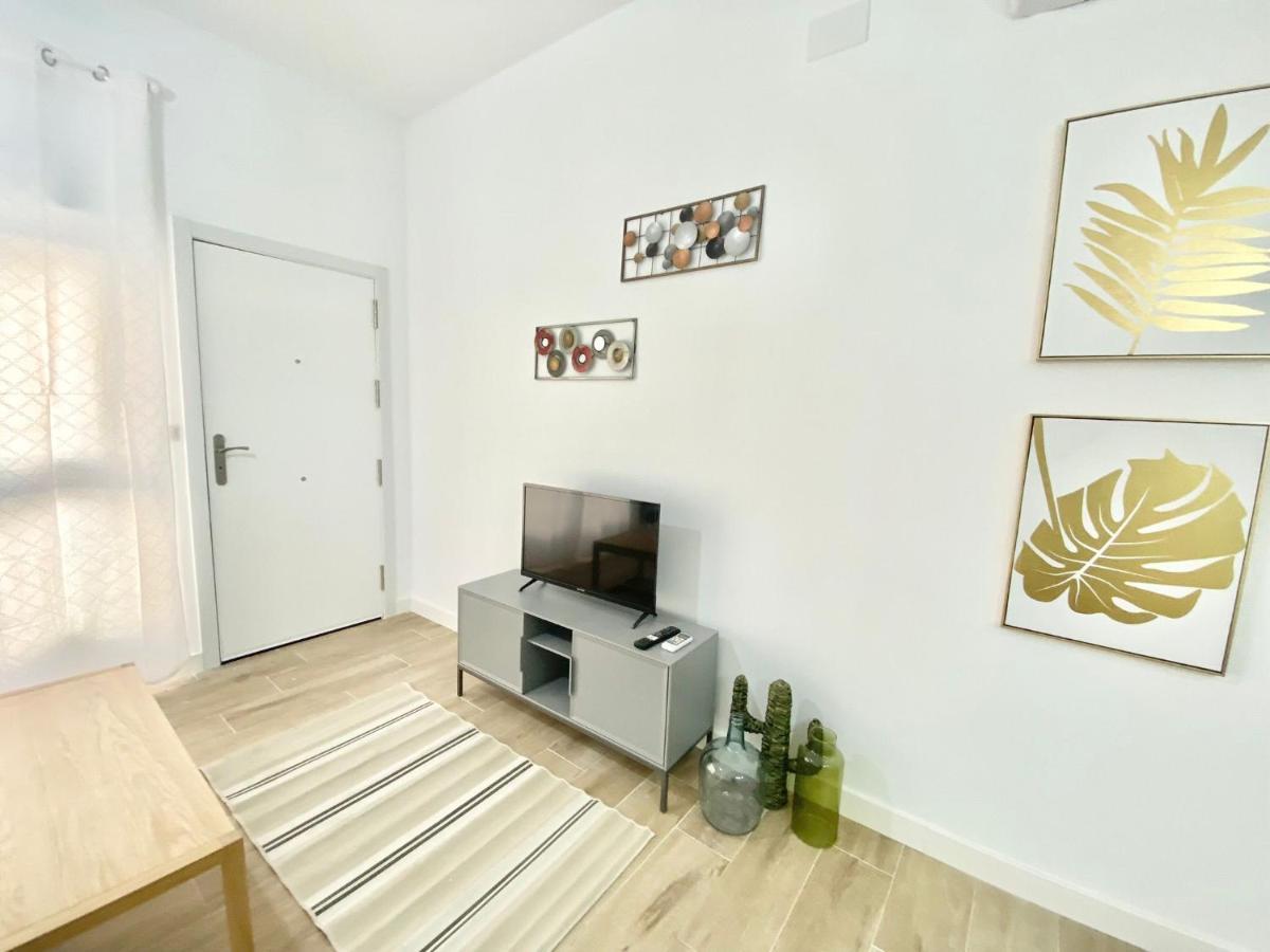 Puente Praga Aparment Apartment Madrid Luaran gambar
